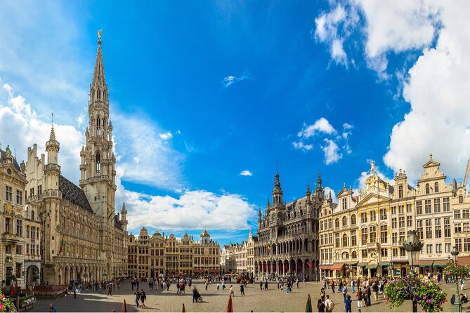 Brussels Old Town & Beer Secrets: Self-Guided Puzzle Walk - Moeder Lambic and the beer focus