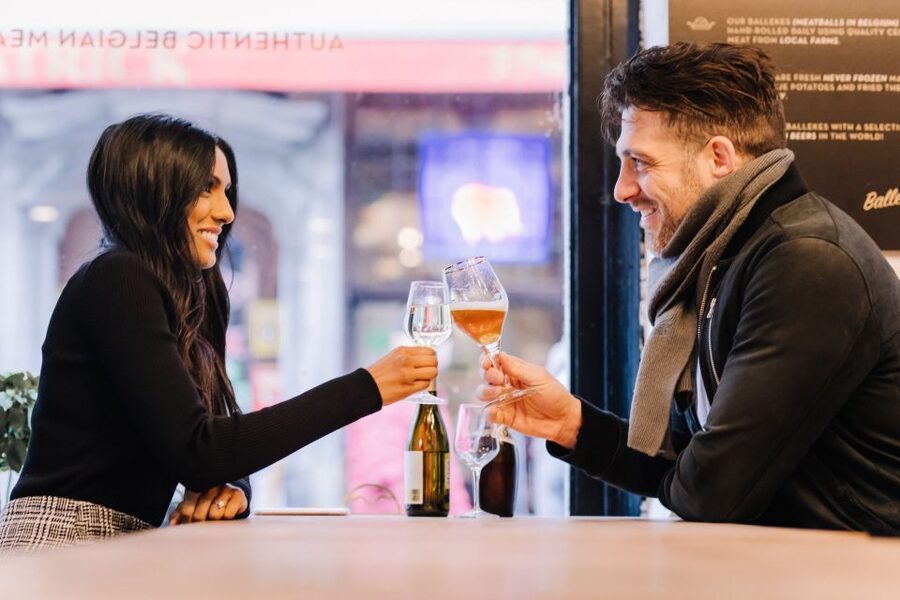 Brussels: Private Beers, Bars, and Live Music Tour by Night - Walking toward Grand Place
