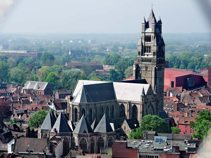 Brussels: Private & Customizable Day Trip to Bruges - Two churches and Michelangelo’s Madonna and Child