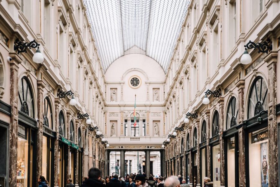 Brussels: Private Tour of the European Quarter - Meeting your host in central Brussels
