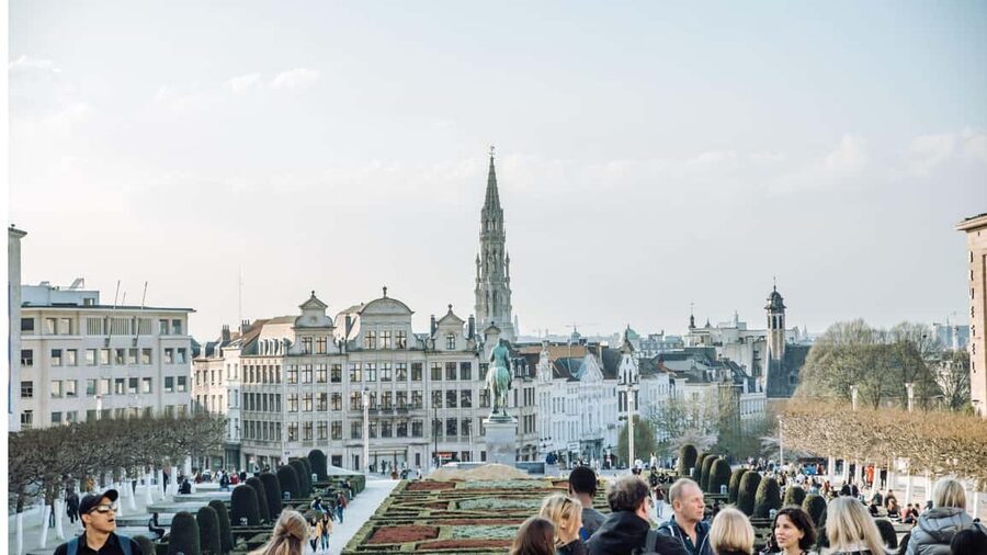 Brussels: Private Tour of the European Quarter - Parc du Cinquantenaire and the grand city view