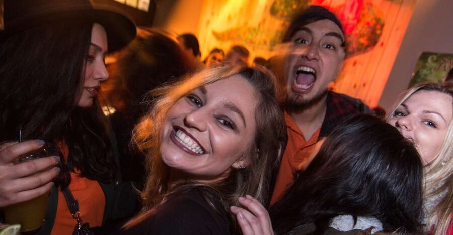 Brussels: Pub Crawl and Nightlife Party Experience - Four useful things to know before you book