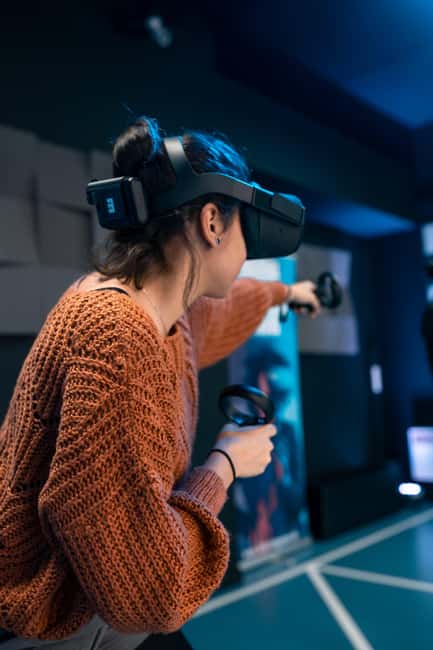 Brussels: Virtual Reality gaming, Arena - Cooperative missions for families and friends