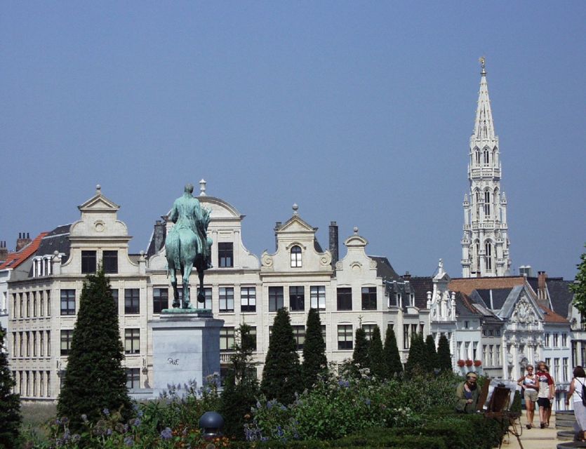 Brussels: Walking Tour from Central Station to Manneken Pis - Views toward the Palace of Justice