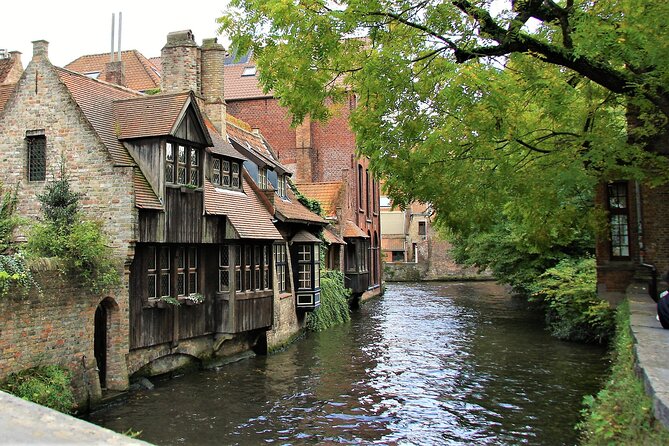 BRYGGJA ROMANTICA - 3 Hour Romantic Tour in Bruges - Jan Van Eyckplein and the quieter old port