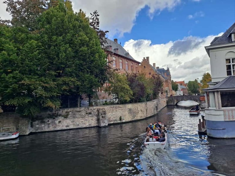 Day trip to Bruges from Paris with canal cruise - Four Hours From Paris to Bruges