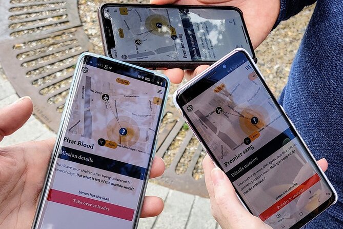 Discover Antwerp while playing! Escape game - The alchemist - Solving clues with witnesses along the route