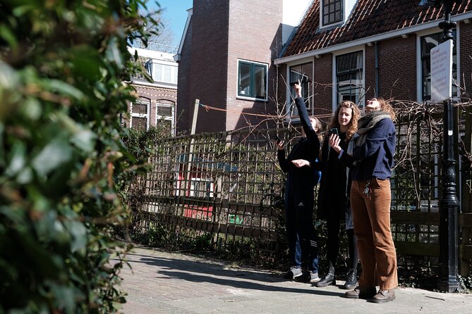 Discover Antwerp with this Outside Escape city game tour! - Starting at Teniersplaats and heading toward Rubens