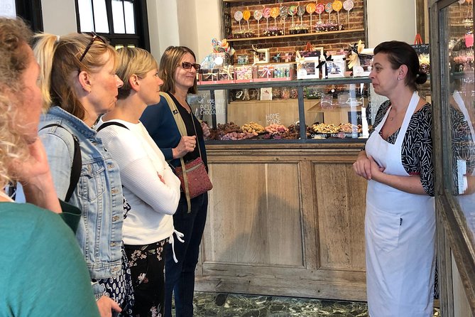 Discover authentic Ghent with historian & taste the best chocolate - How much chocolate do you actually get?