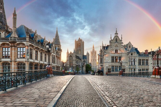 Discover Ghent while playing! Escape game - The alchemist - The choice at the heart of Josyne’s case