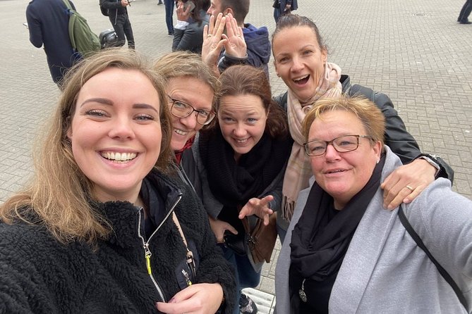 e-Scavenger hunt Bruges: Explore the city at your own pace - The Markt, Vismarkt, and Burg Square