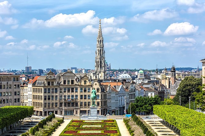 e-Scavenger hunt Brussels: Explore the city at your own pace - Central Station, the cathedral, and the medieval core