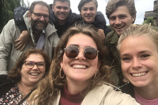 e-Scavenger hunt Ghent: Explore the city at your own pace - The Devil’s Stone and a taste of old Ghent