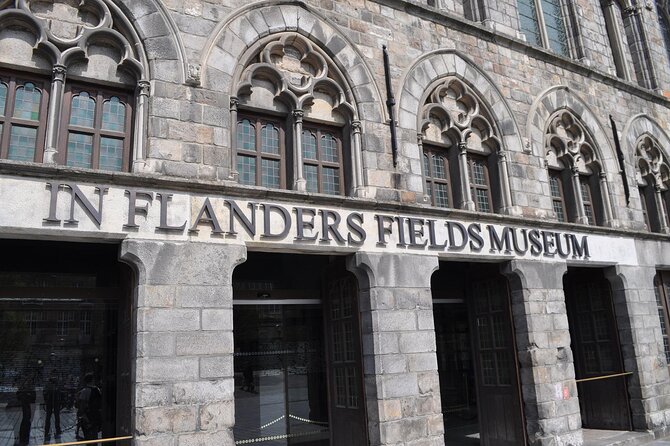 e-Scavenger hunt Ypres: Explore the city at your own pace - A memorial tucked near the museum