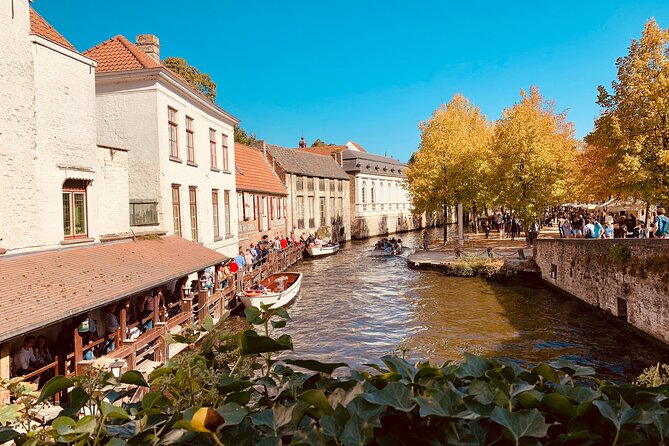 Experience the best of Bruges on a Private Tour with Boat Ride - The canal cruise: lovely idea, uneven delivery