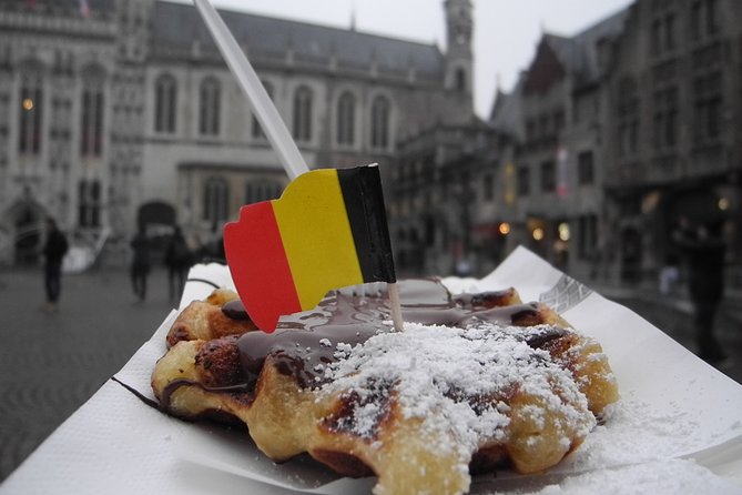 Experience the best of Bruges on a Private Tour with Boat Ride - Burghers’ Lodge and the city’s artistic side