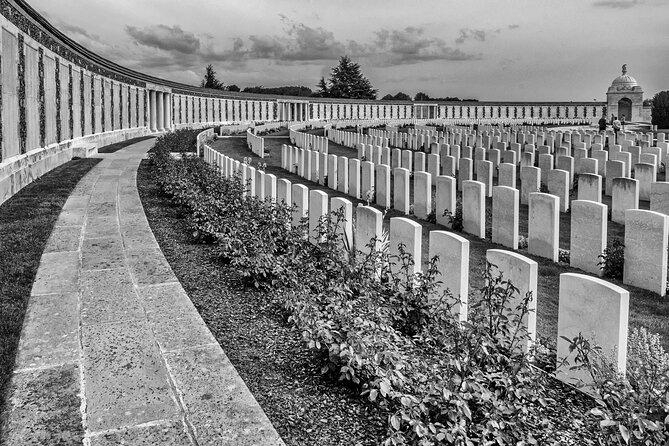 Flanders Fields Remembrance Tour from Bruges - Tyne Cot and the Commonwealth cemeteries