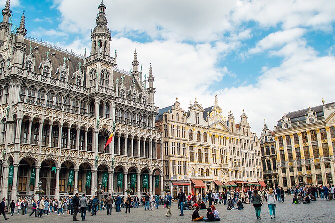 Free tour of Brussels in Italian ( with booking fee) - How the 10:30 start fits your day
