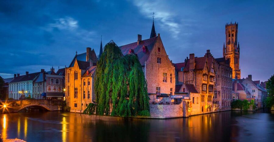 From Amsterdam: Bruges Day Trip in English with Boat Option - The long road from Aloha Bowling to Bruges