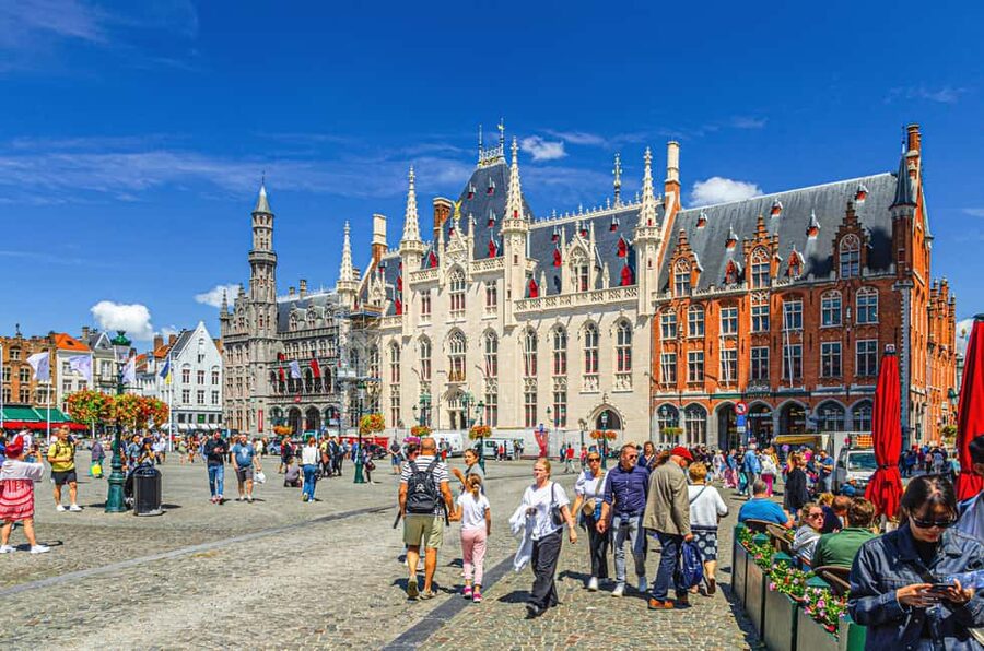From Amsterdam: Bruges Full-Day Tour - Why Bruges works as a day trip from Amsterdam