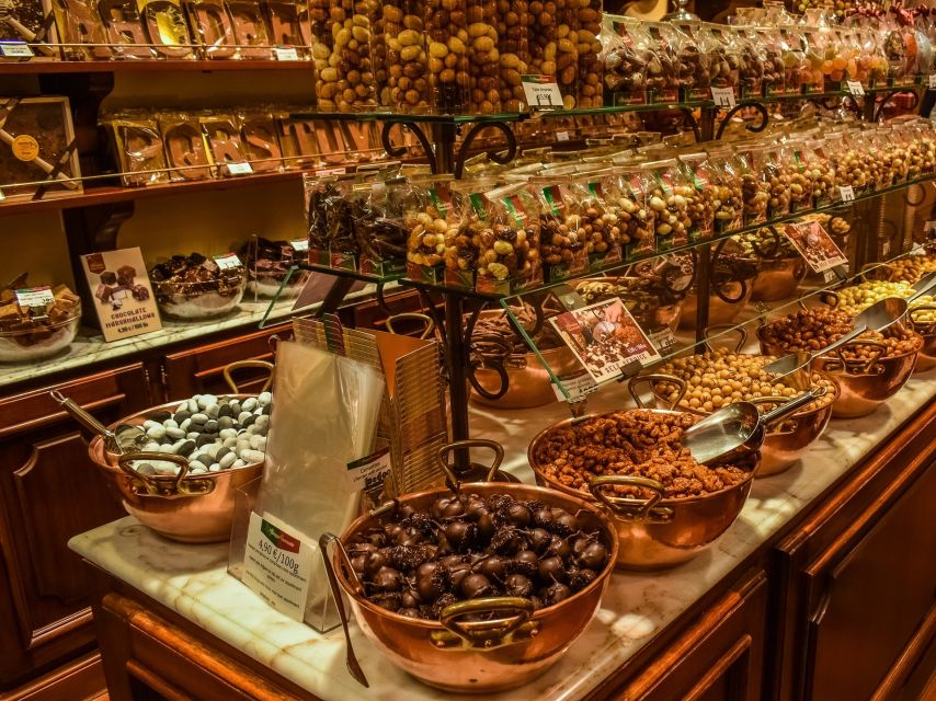 From Amsterdam: Private Sightseeing Tour to Brussels - What the private driver adds
