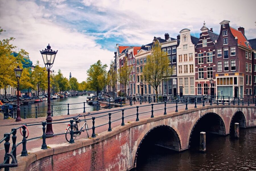 From Brussels: Day Trip to Amsterdam with Canal Boat Cruise - My verdict: a useful first taste with a long commute