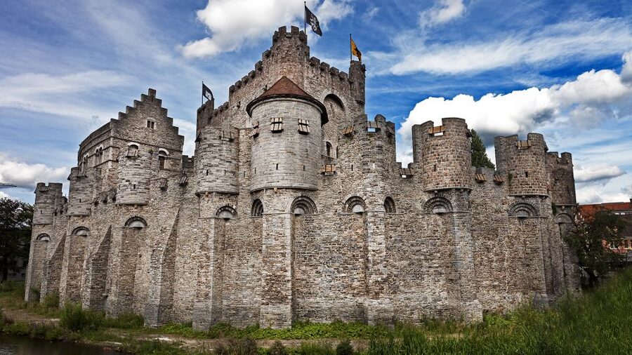 From Brussels: Full-Day Antwerp and Ghent Guided Tour - Antwerp free time is built for lunch and one personal choice
