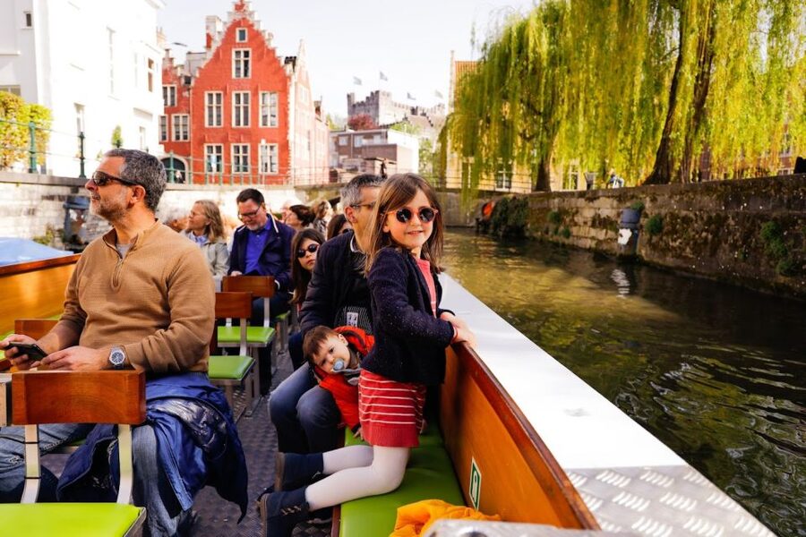 Ghent: 50-Minute Medieval Center Guided Boat Trip - Rain, cold, and choosing your seat