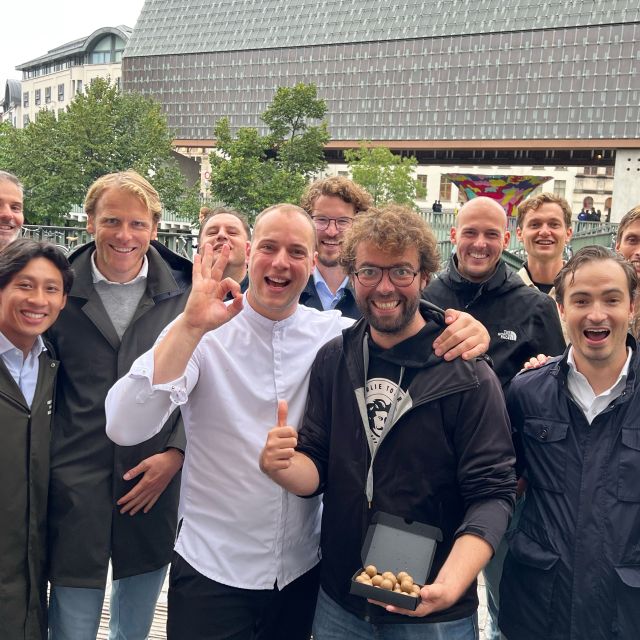 Ghent: Belgian Chocolate Walking Tour with Tastings - Who should book this two-hour walk?