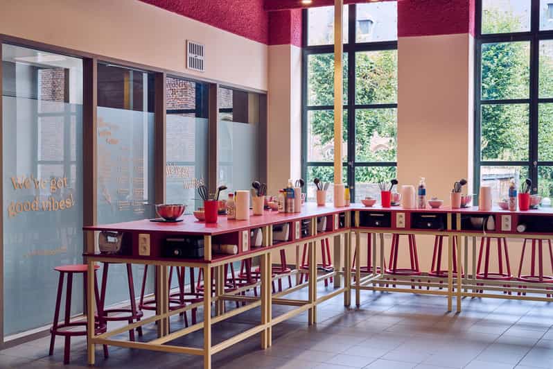 Ghent: Belgian Waffle-Making Workshop with Beer Tasting - Three beers, three different introductions