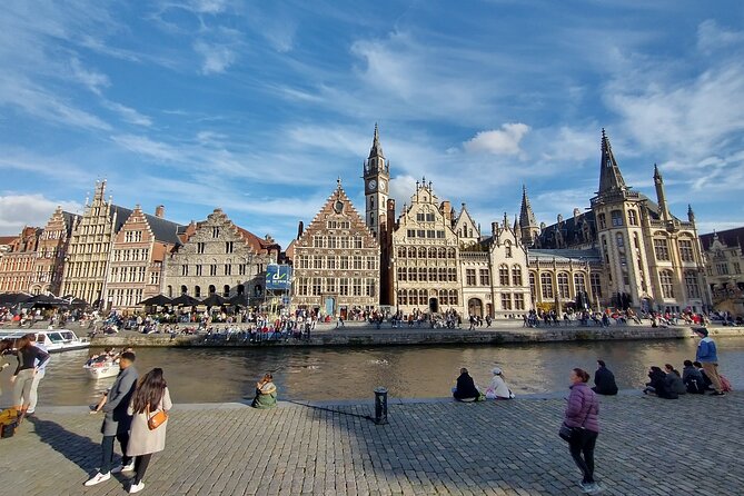 Ghent Chocolate Tasting and Sightseeing Tour - Timing, group size, and practical comfort