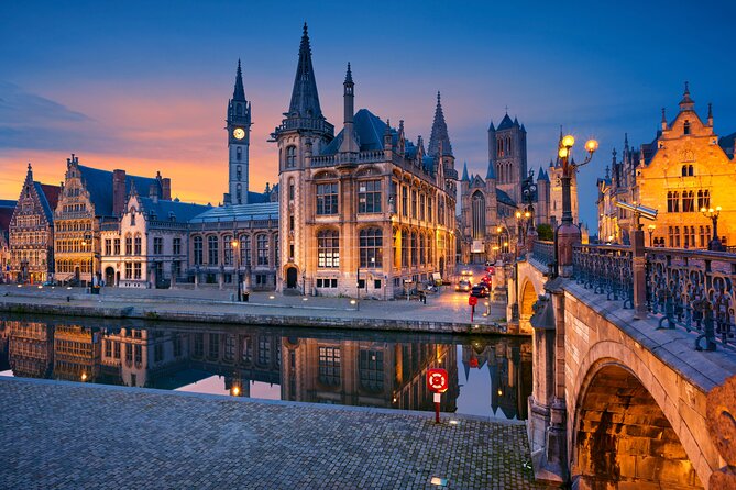 Ghent: City Walk with Audio Guide in 7 Languages on your Phone - Why the short audio clips work well