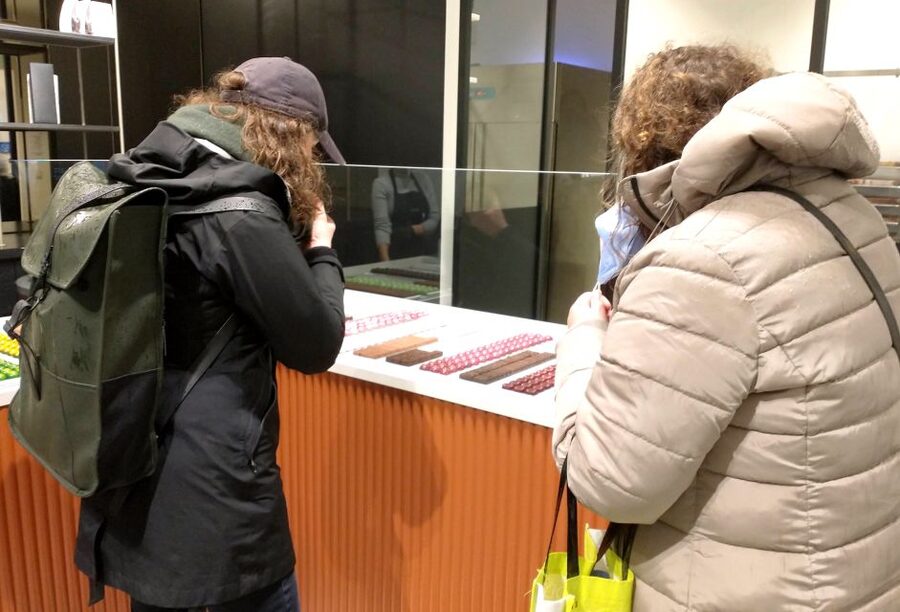 Ghent: Guided City Tour with Chocolate Tastings - Starting at Vrijdagmarkt with Ghent beneath your feet