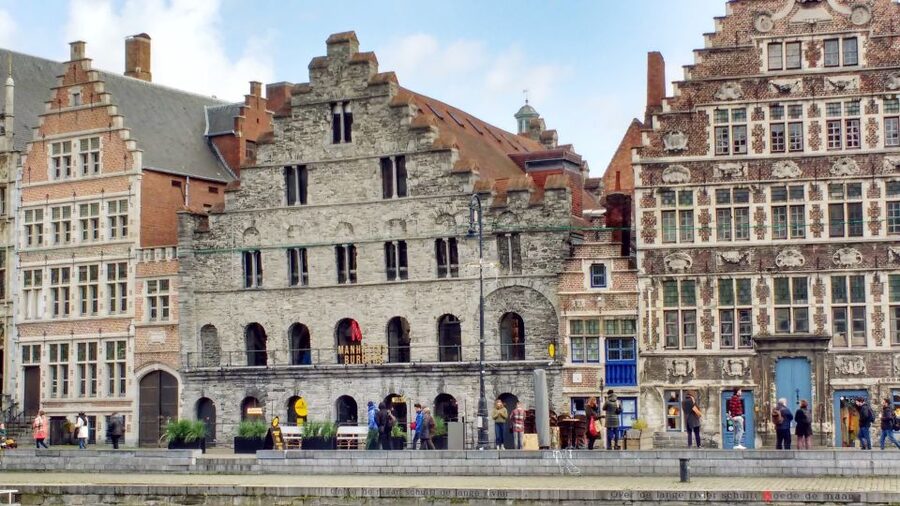 Ghent: Guided City Tour with Food Tastings - Five tastings that turn a city walk into lunch