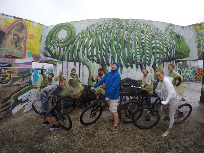 Ghent: Guided Urban Bike Tour - Street art, creative corners, and local ideas