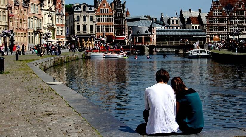 Ghent: Guided Walking Tour - Sint-Baafsplein and the Belfry