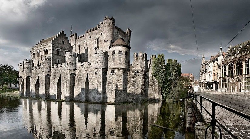 Ghent: Guided Walking Tour - Saint Bavo’s Cathedral and the Van Eyck brothers