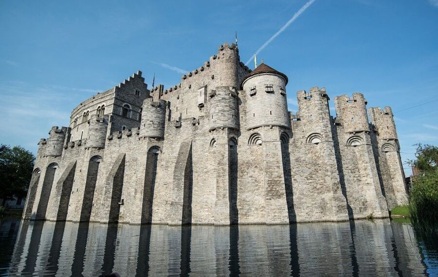 Ghent: Private Historical Highlights Walking Tour - Starting beneath the red umbrella at Saint Michael’s Bridge