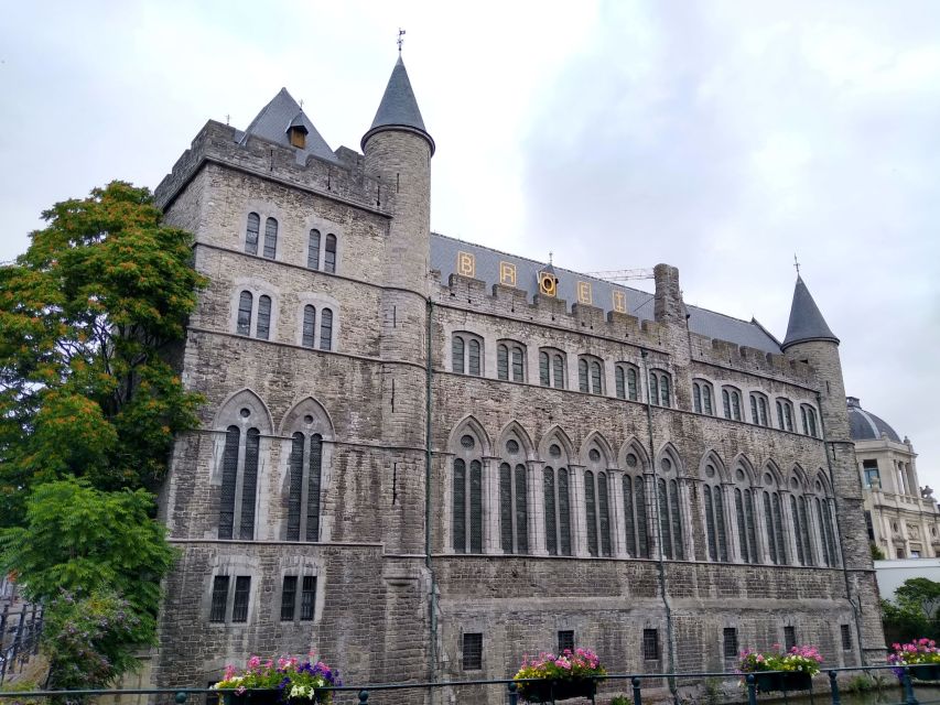 Ghent: Private Tour in Historical Center - The old harbor and the Lys waterfront