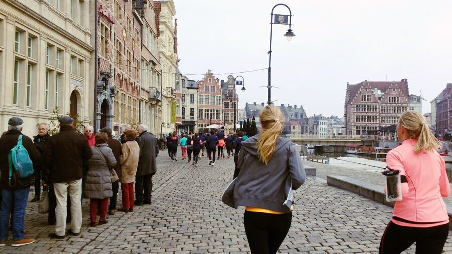 Ghent Running and Sightseeing Tour - Medieval trade along Korenlei and Graslei
