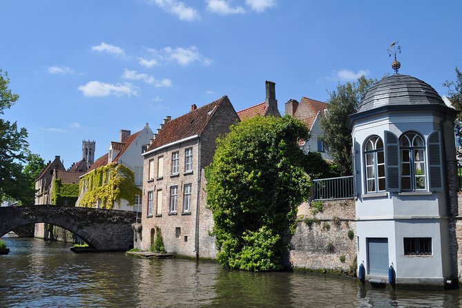 Guided boat trip and walk - Gruuthuse Palace and the city’s powerful families