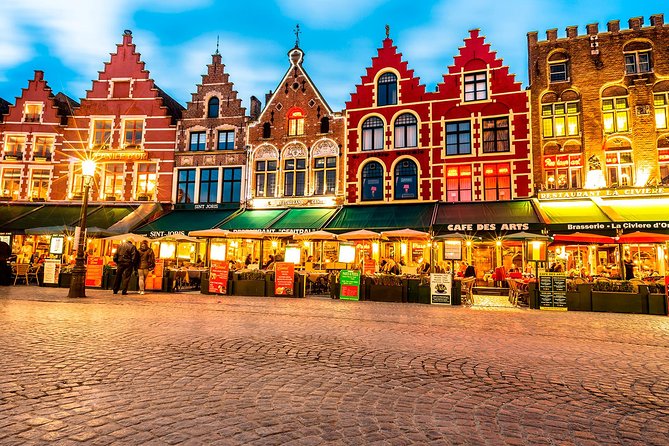 Guided tour of Bruges - Walplein and Stoofstraat: beer and medieval houses