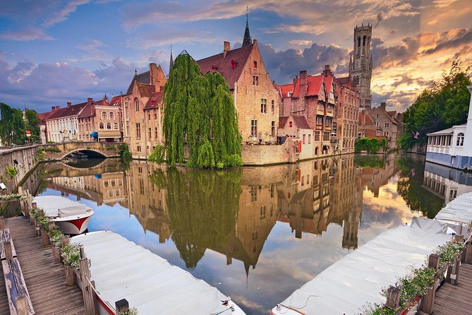 Guided tour of Bruges - Tanners’ Square and the St. Bonifacius Bridge
