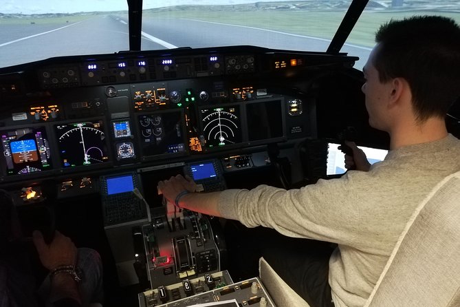 Landed On Time 60 min. Max 1 Person - Practicing Takeoffs, Landings, and a Full Flight