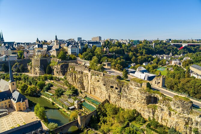 Luxembourg and Dinant Day Trip from Brussels - Guiding style and language choice