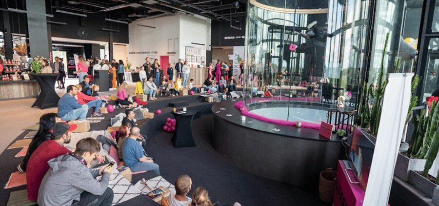 Luxembourg : Indoor Skydiving - Languages and the value of clear instruction