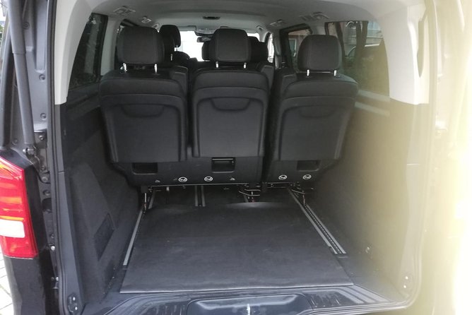 Luxury Minivan from Brussels airport to the city of Brussels - Why the return airport ride can be useful