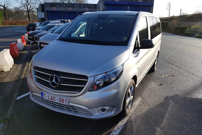Luxury Minivan from Charleroi airport to the city of Brussels - Who will get the most from this service