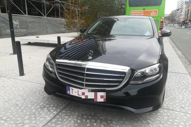 Luxury vehicle from Brussels airport to the city of Brussels - What the private vehicle means for your group