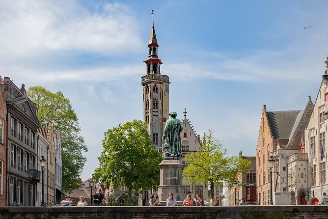 Private 3-hour walking tour of Bruges with official tour guide - Why a private walk works well in Bruges